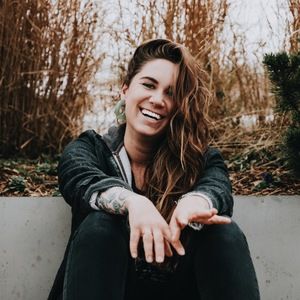 Intimate wedding photographer traveling the world!